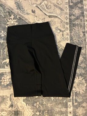aerie Black High-Waist Leggings with Silver Side Stitch Cutout Trim
